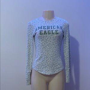 American Eagle Outfitters Women's Logo Long Sleeve Tee - White and Green